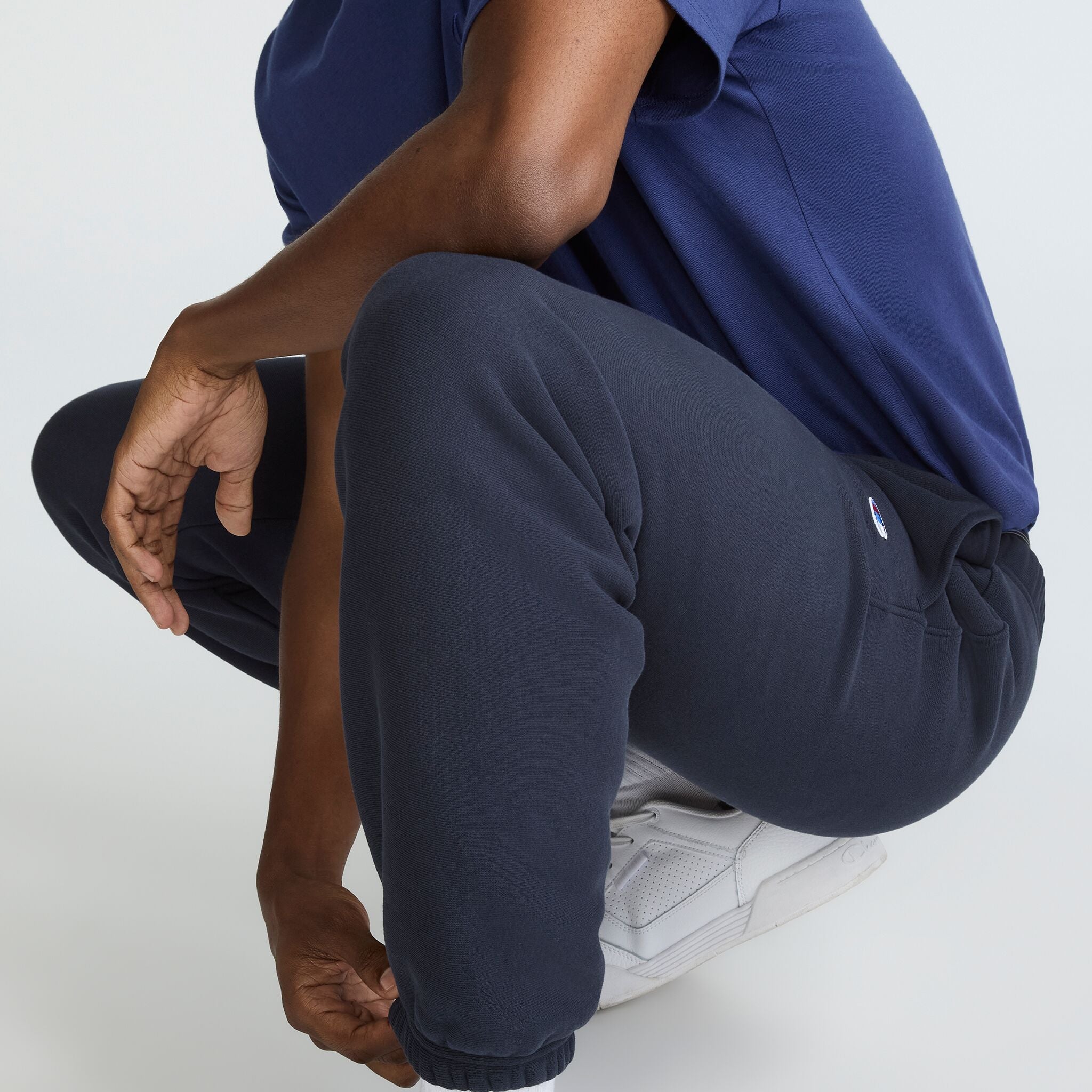 Reverse Weave Small Logo Cinched Sweatpants – Champion