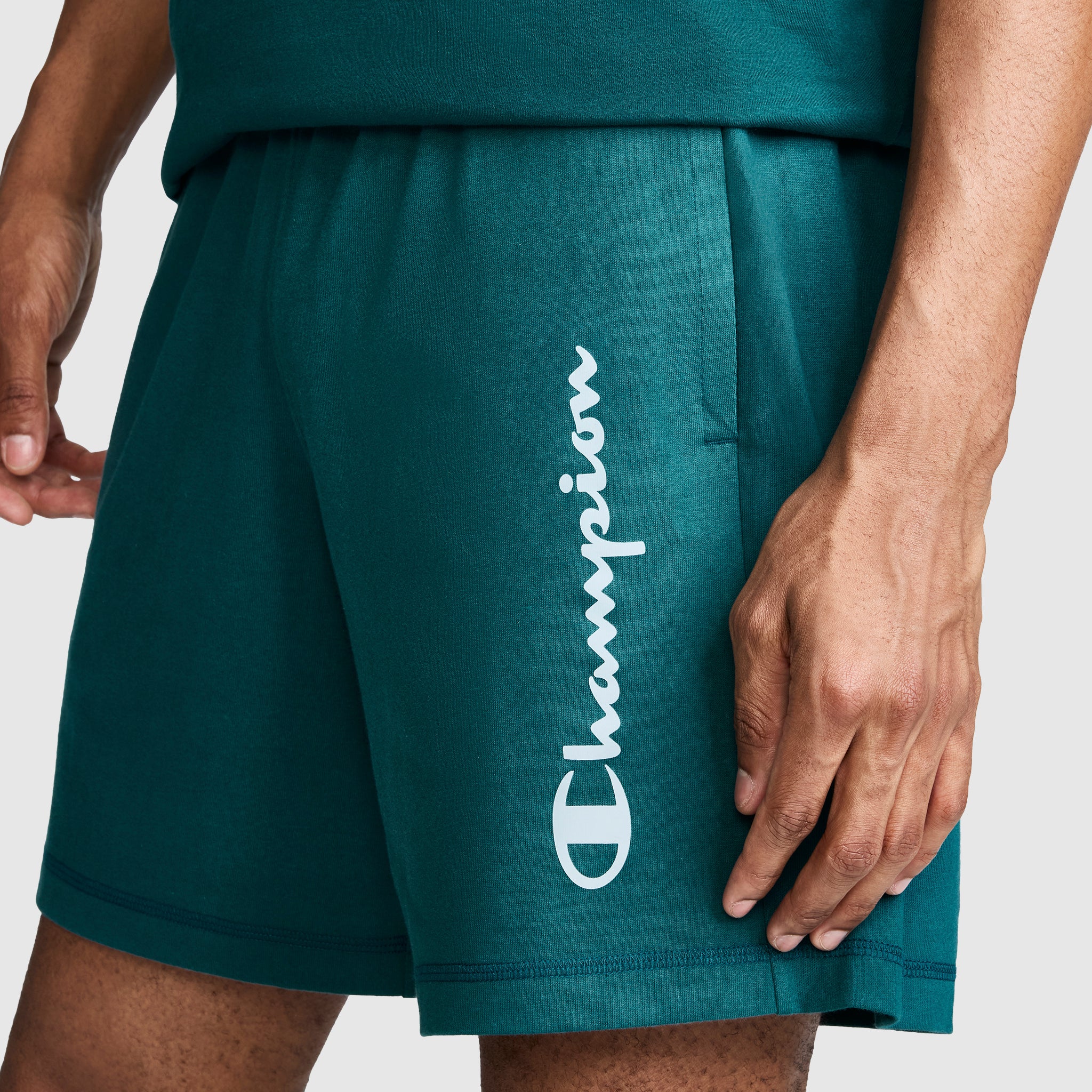 ショートパンツ Undefeated Champion Script Logo short M 7
