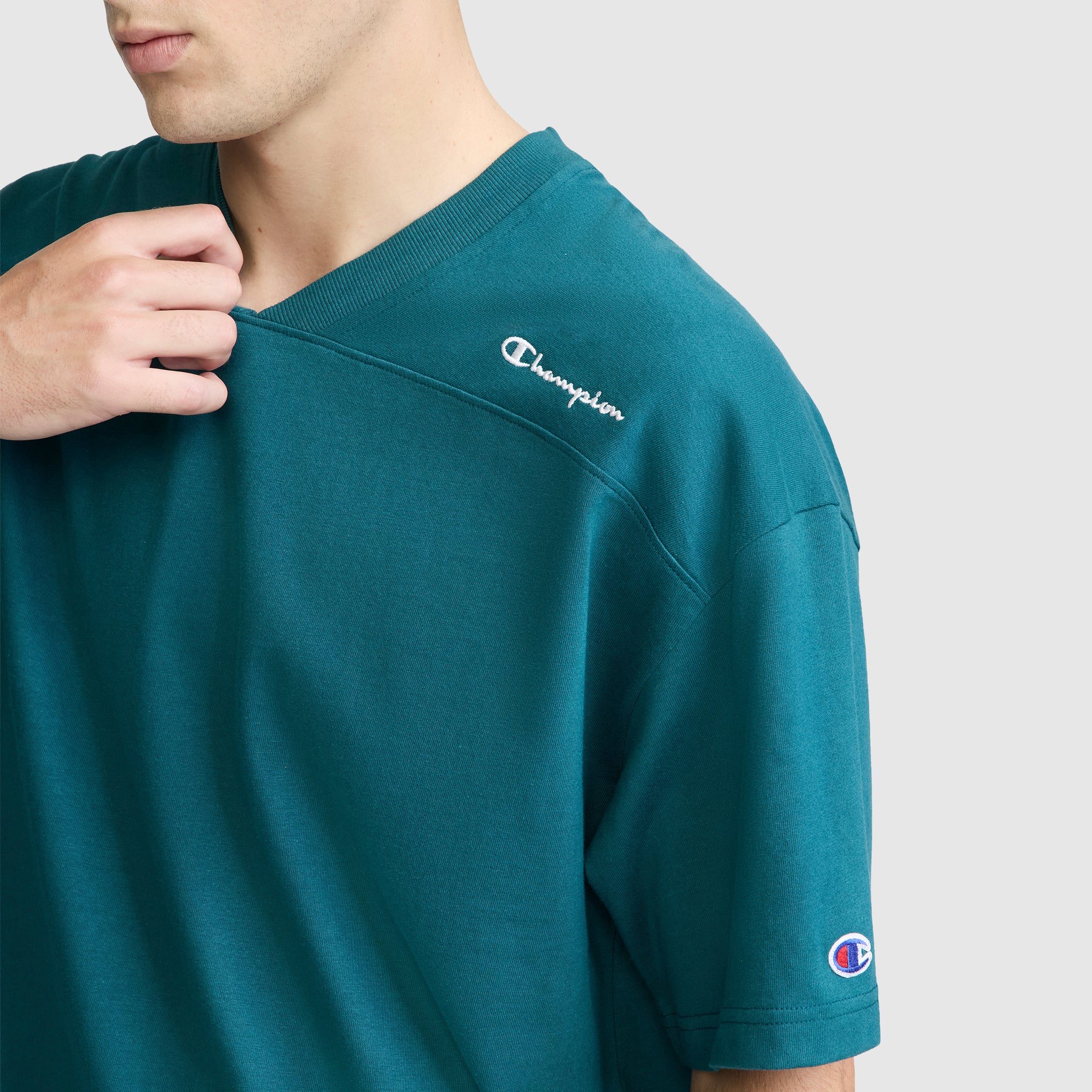 Short Sleeve Boxy T-Shirt, Embroidered Script Logo – Champion