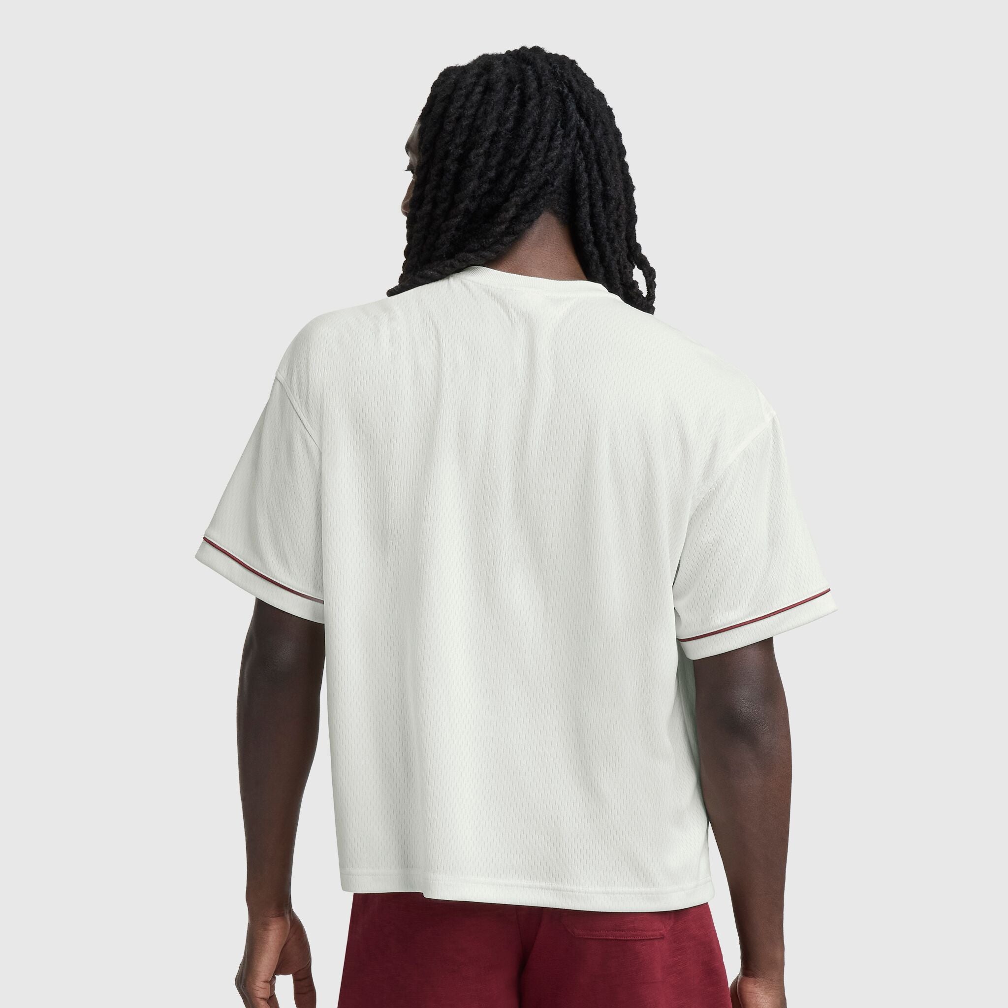Modern Retro Coaches Henley, C Logo – Champion